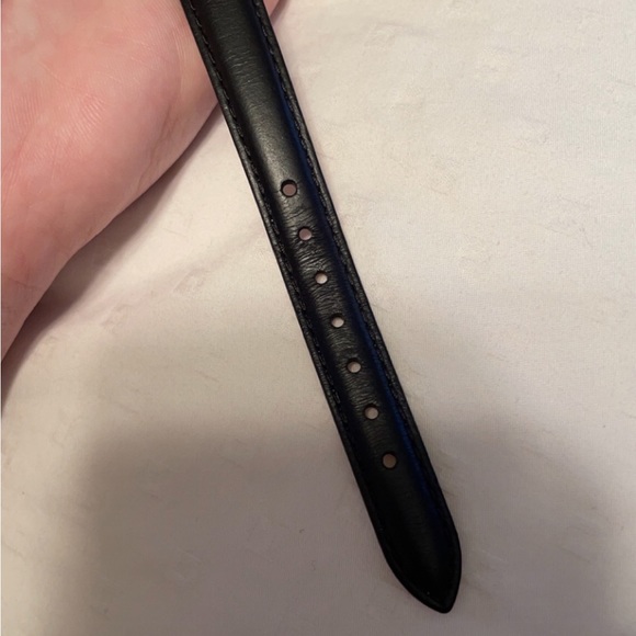 Daniel Wellington Black Leather Watch - Picture 13 of 13